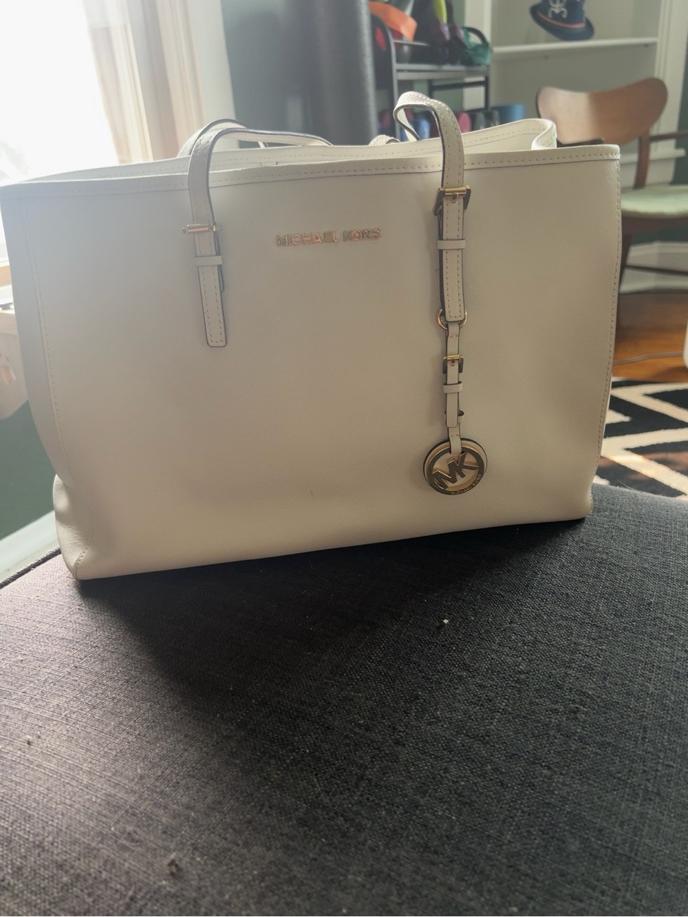 Michael Kors Jet Set Travel Large White Saffiano Leather Tote Gold Hardware